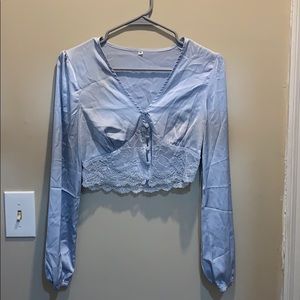 Pretty blue cropped top